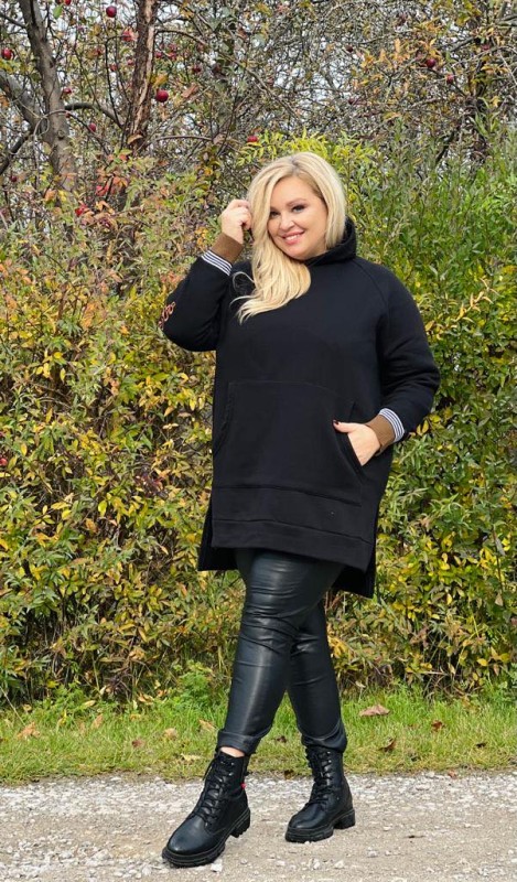 Ocieplana bluza z kapturem czarna