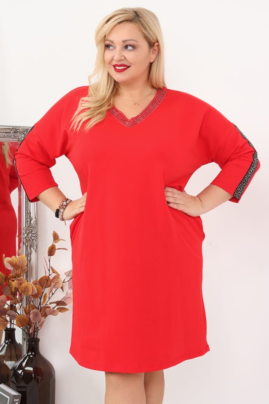 Sukienka z dekoltem V z dzetami czerwona