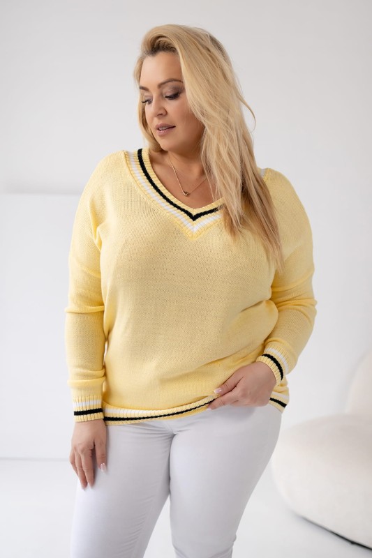 Sweter w szpic ze ściągaczem  żółty