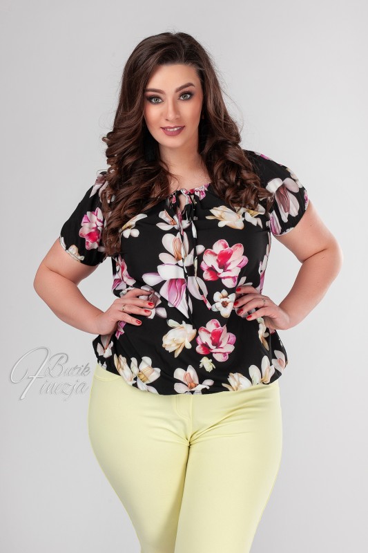 Bluzka w kwiaty  z dekoltem w łódkę czarna
