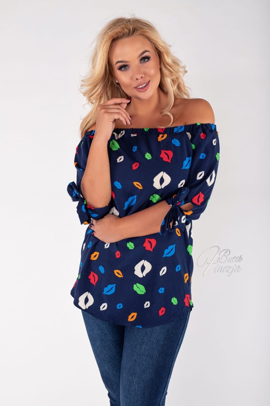 Bluzka w kolorowe usta (1)